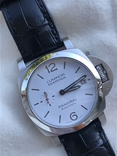 Đồng hồ Panerai Luminor PAM01271 